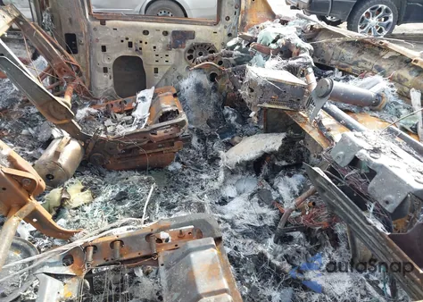 2003 Ford E-150 Recreational z USA, uszkodzony, nr VIN 1FDRE14L83HB05356